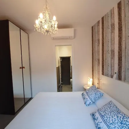 Residenza Azzurra ゲストハウス 3*