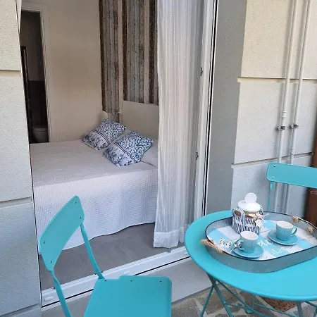 Residenza Azzurra Maison d'hôtes